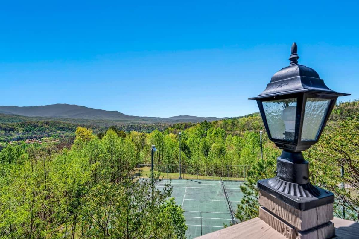 Serenity Bliss Villa Gatlinburg Exterior photo